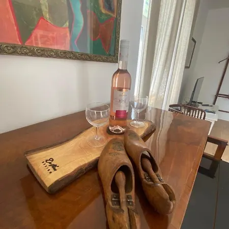 New G&p - Free Parking *