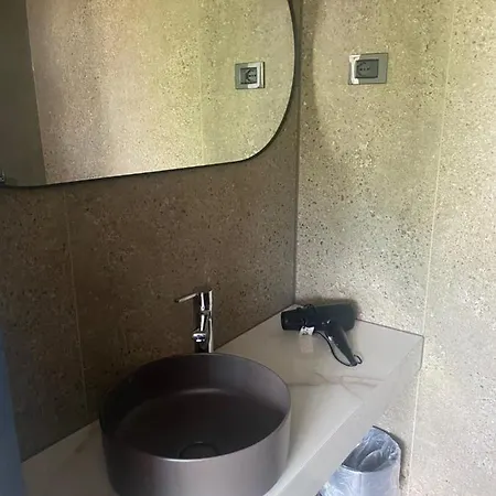 New G&p - Free Parking Apartment *