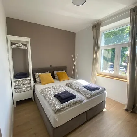 New G&p - Free Parking