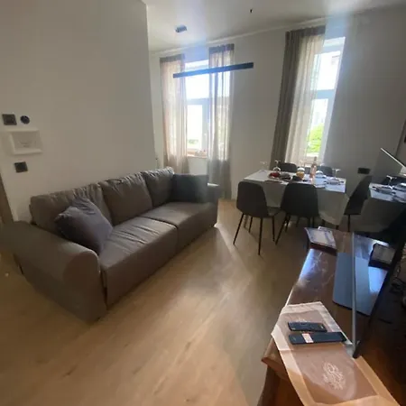 New G&p - Free Parking